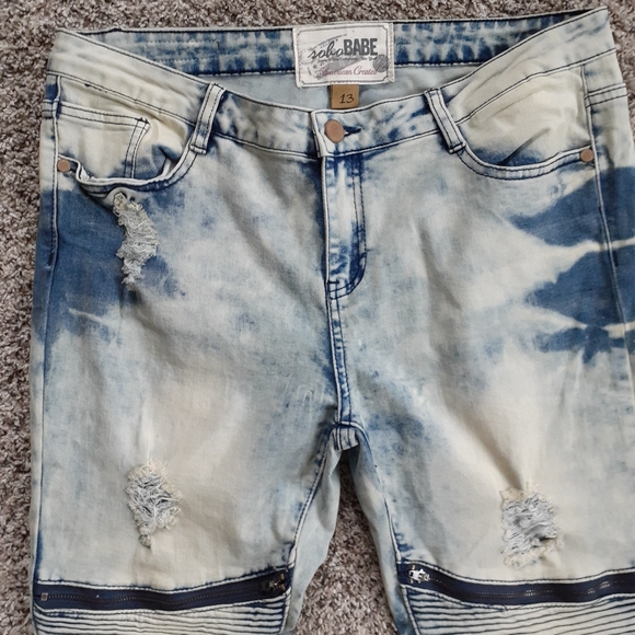 Jeans - Picture 6 of 9